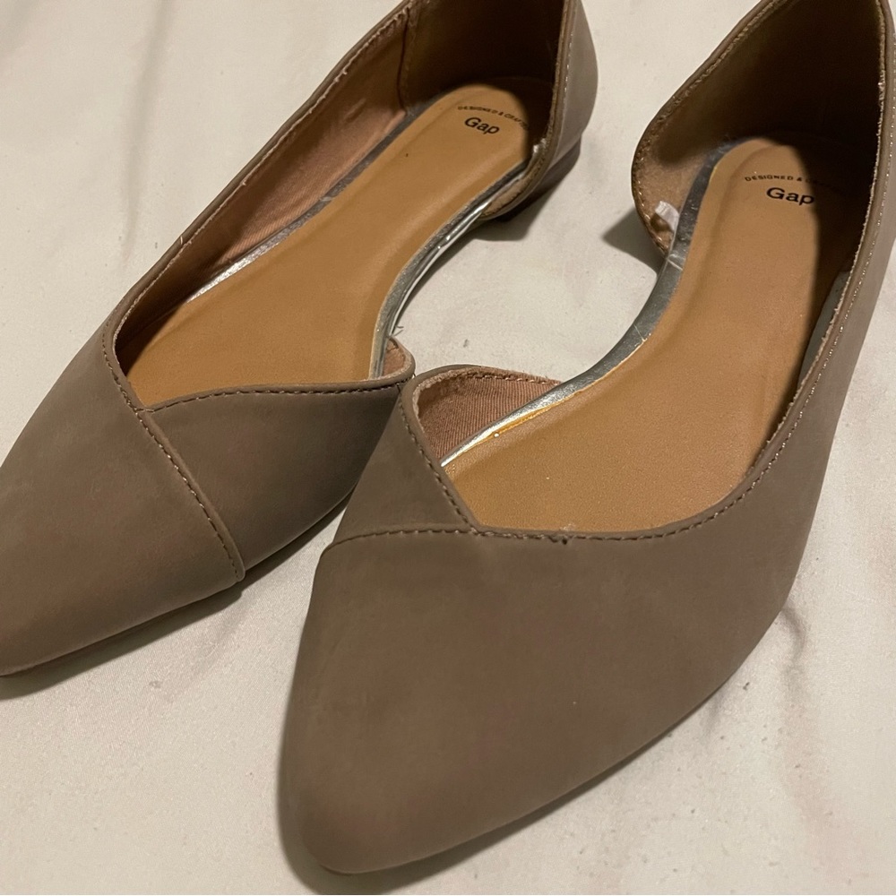 GAP Flats - Picture 2 of 6
